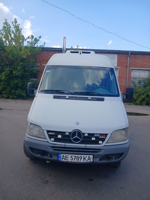 Mercedes Benz Sprinter 311 2016 року випуску