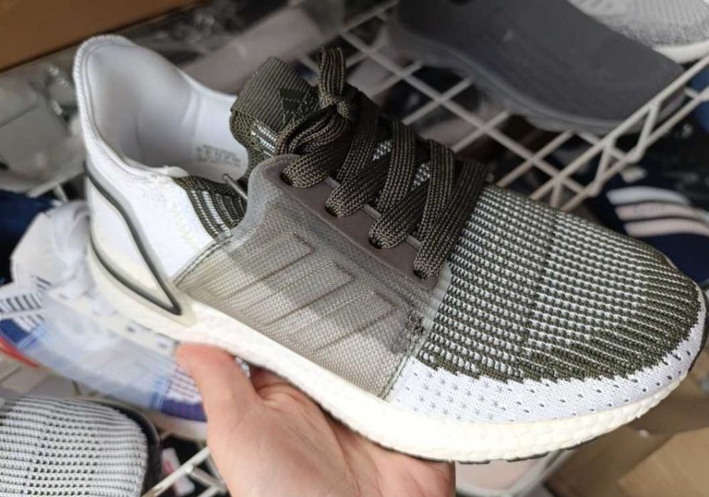 Кроссовки Adidas Ultra Boost 38р-24,5 см