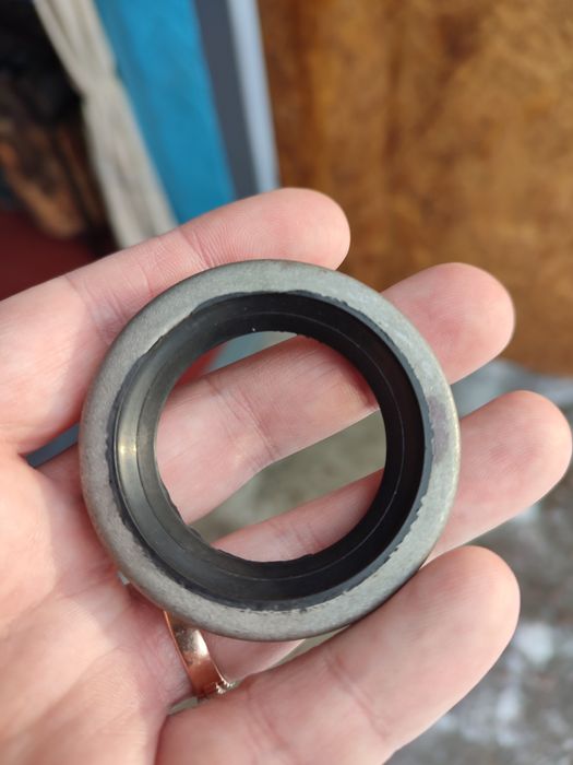 Втулки,сайлентблоки, резинки Ваз 2101-2107