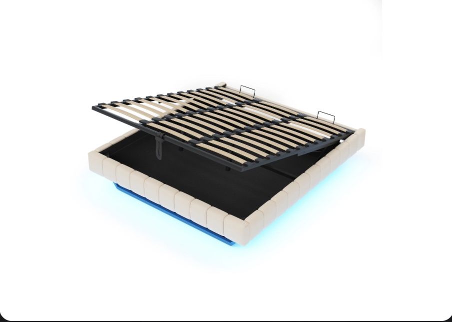 Cama (180x200cm) com baú estofada com LED - NOVA