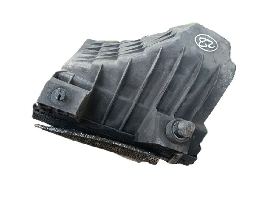 Caixa filtro ar VOLKSWAGEN Passat (3B3)