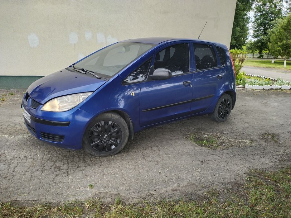 Мітсубіші Colt автомат, 1.3 газ бензин