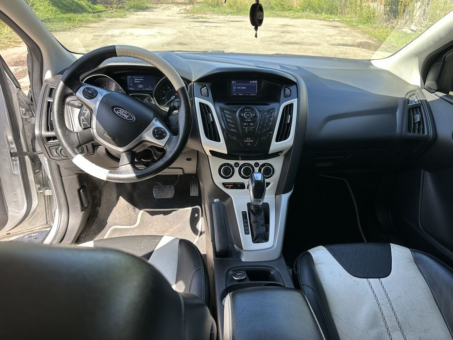 Продам власний автомобіль форд фокус