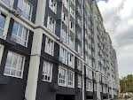 Продам  2 ух ком   кв  в р-ні Голівуда   "єОселя" "єВідновлення"