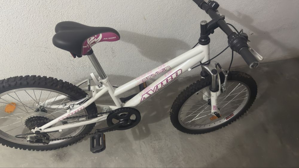 Bicicleta Avigo menina
