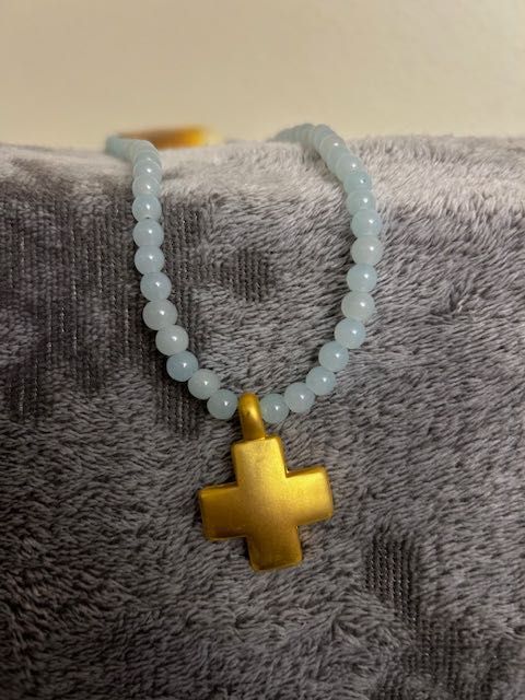 Colar/Fio Cruz Dourada