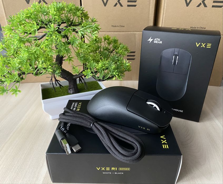 Нова бездротова мишка VXE R1 SE+