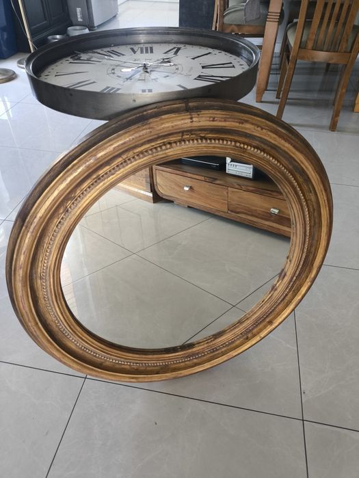 Lustro okrągłe 76 cm, drewniana rama vintage