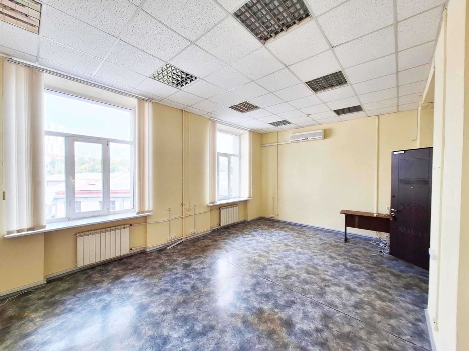 Аренда офиса 31,6 м² Ромена Роллана 12