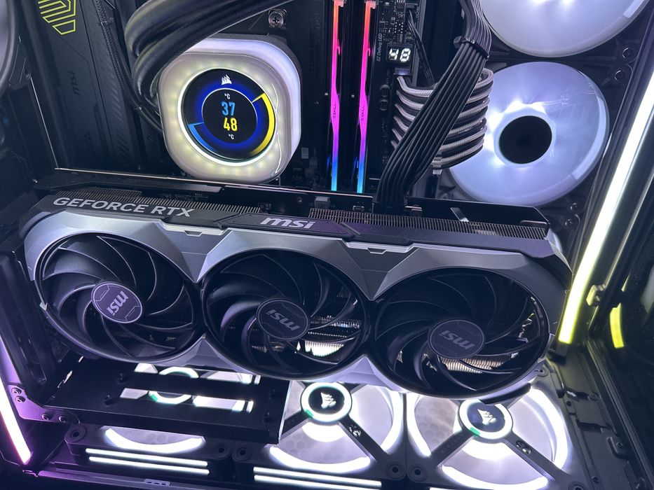 MSI RTX 4090 ventos 3x OC