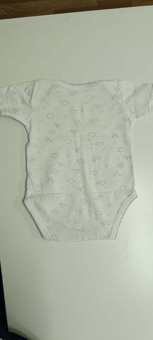 Body de bebé 1/3 meses. Usado