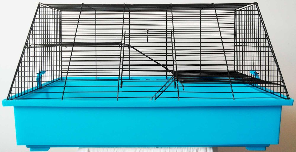 Клетки,контейнеры-переноски д.хомяков,крыс,свинок,кролей,шиншилл,попуг