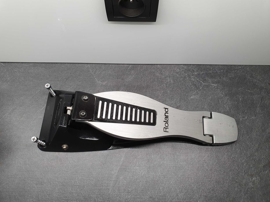 Roland fd-8 kontroller hi-hat w pełni sprawna