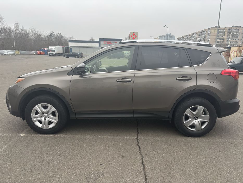 Toyota Rav 4 2015