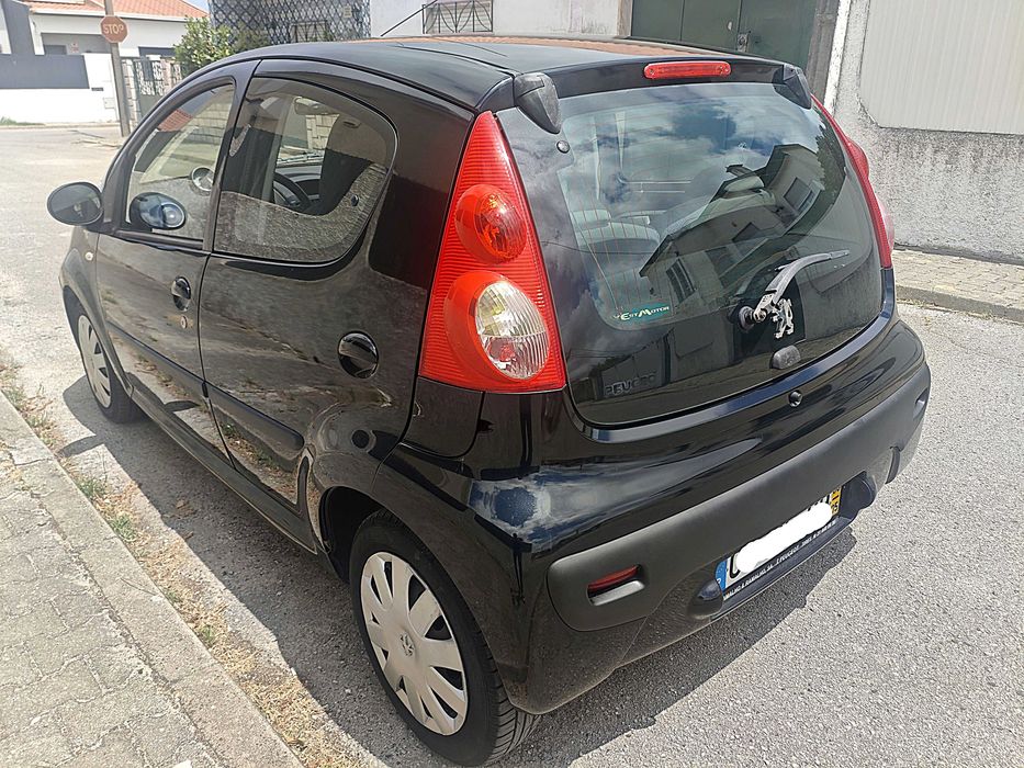 Peugeot 107 - 1.0 - A/C