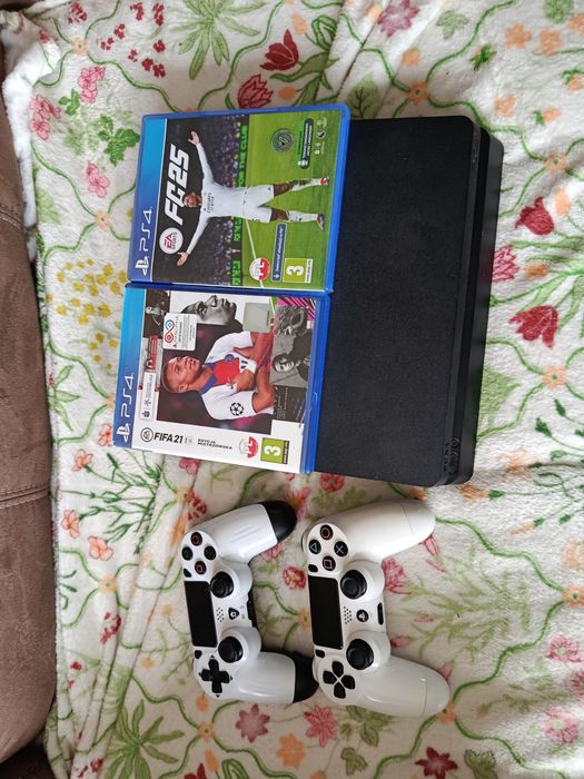 Ps4 500g w dobrym stanie