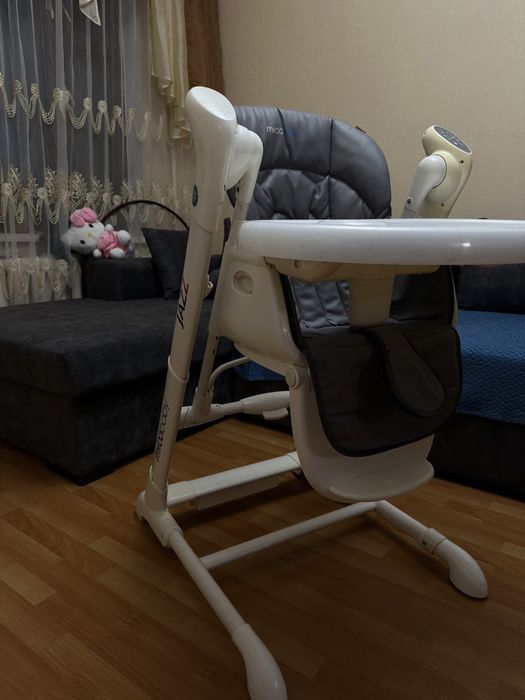 Столик для кормления Mioobaby Jazz 3в1