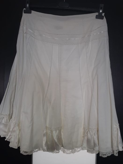 Saia branca - Ana Sousa