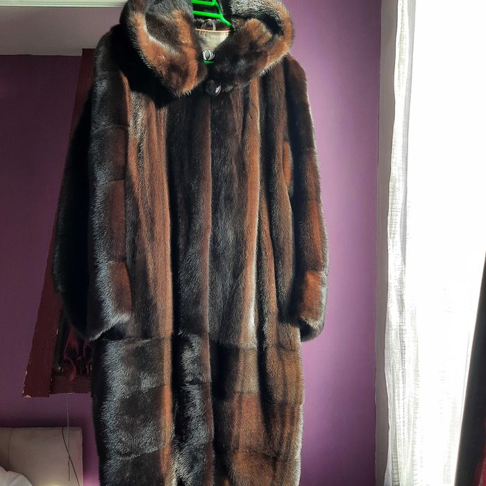 Шуба норкова нова