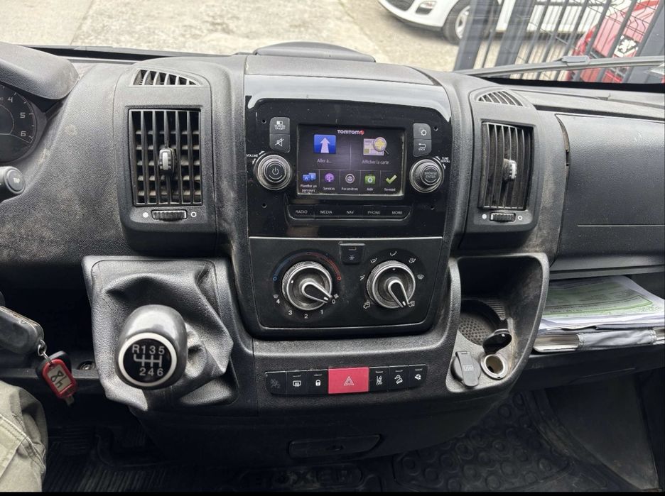 Peugeot Boxer 2.2 eHDi premium Pack S/S 140