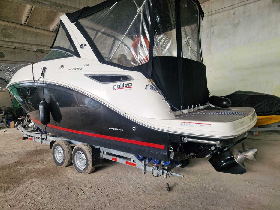 Łódź motorowa Sea Ray 265