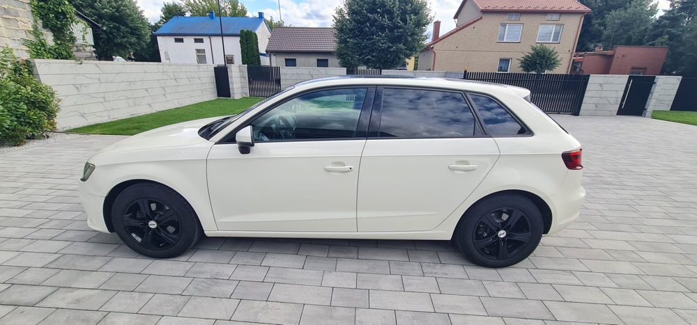 AUDI A3/1.4tfsi/5D/LEDY/FV23%