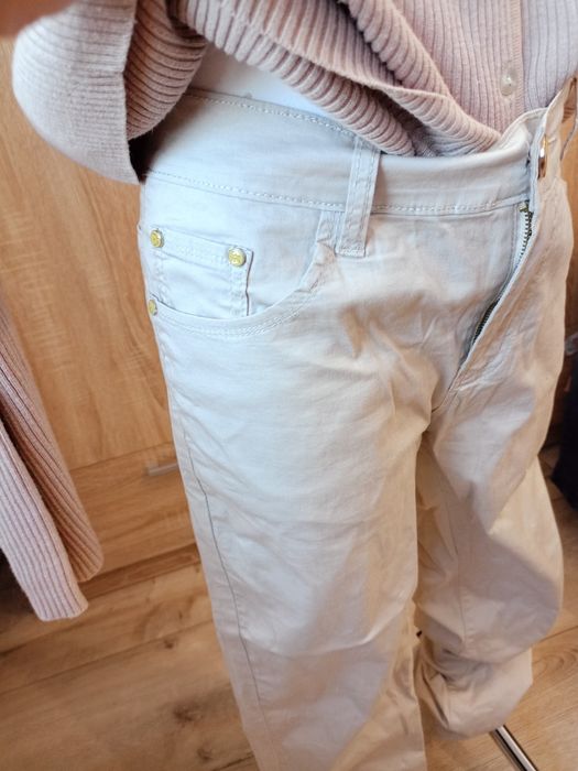 Spodnie damskie.