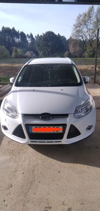 Ford Focus branco