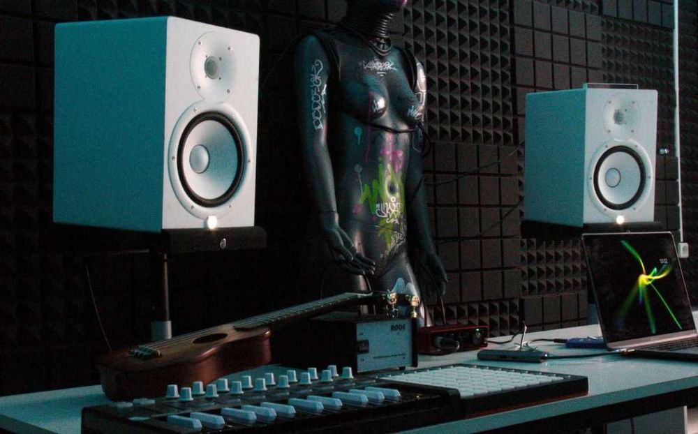 Yamaha HS8 – para monitorów studyjnych 2 szt. – bardzo dobry stan