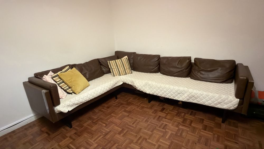 Sofa em boas condicoes