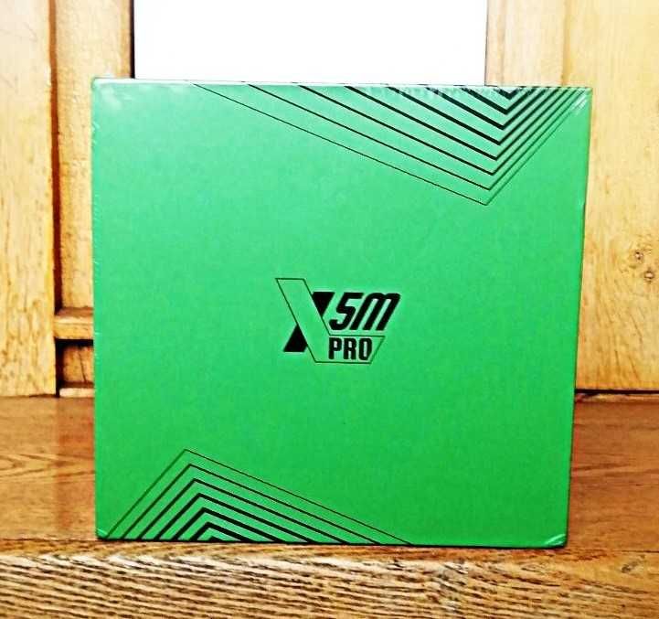 UGOOS X5M PRO 4/32GB TV BOX ANDROID 14•Amlogic S905X5M •4GB LPDDR4•32GB eMMC•Wi-Fi 6 • BT 5.4 • Gigabit LAN • 4K 60fps • AV1 • AI-SR • голосовий пульт