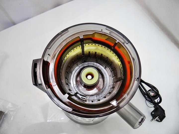 Wyciskarka wolnoobrotowa Naturajuice NJ-2382 / 200W / Eko Komis