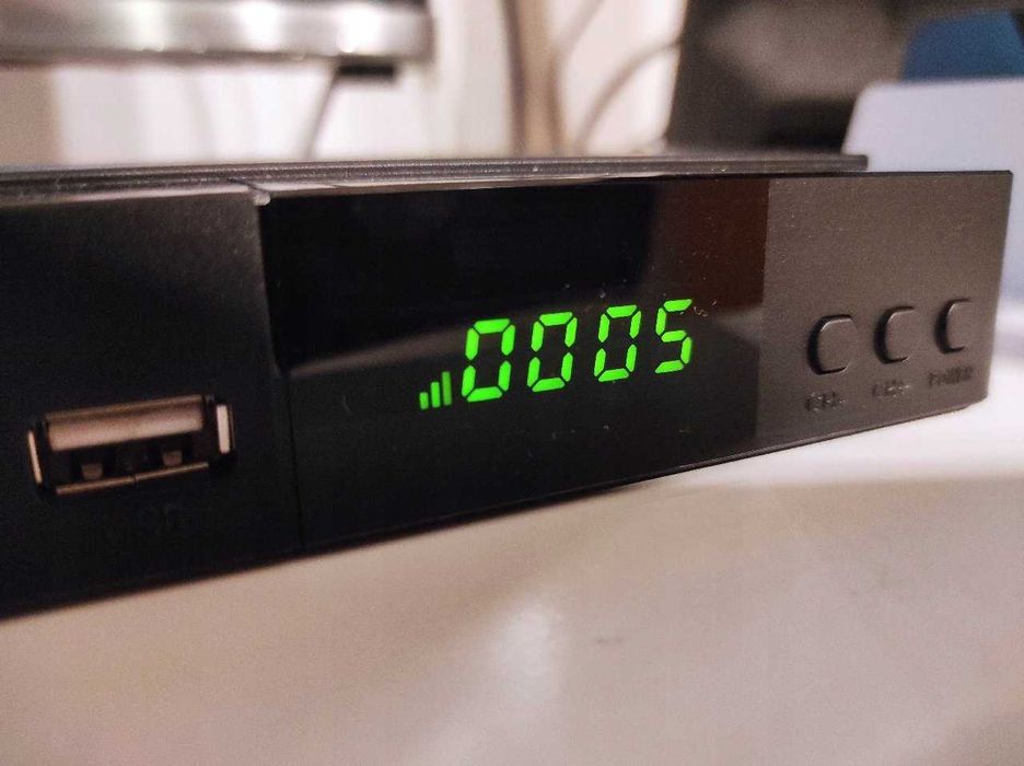 TUNER DEKODER tv dvb-t2 h.265 usb hdmi