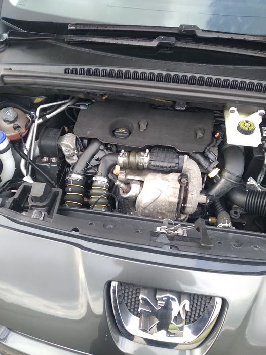 Peugeot 5008. 1.6 hdi 2012r bdb stan