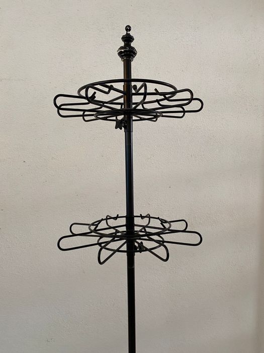 Expositor cintos e meias