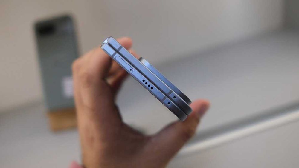 Google Pixel 10 Pro Fold 16/256GB (Moonstone) neverlock Cупер стан як новий 20 циклів Мінімальна уцінка