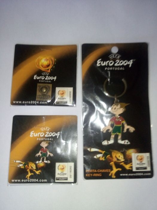 EURO 2004: 2 pins + 1 porta chave oficiais