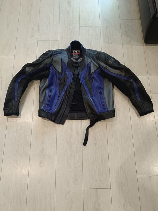Продам мужской мотокостюм IXS