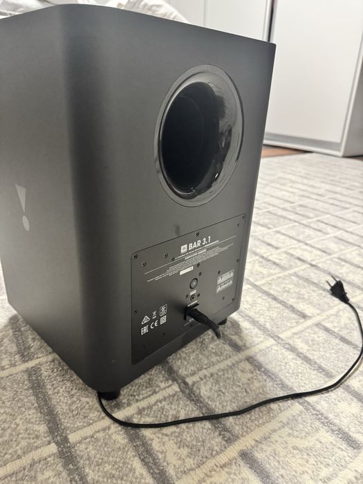 Продам jbl 3.1  в идеальном состоянии