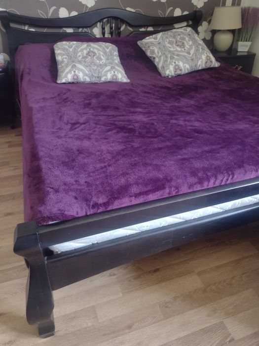 Спальний гарнітур ліжко+дві тумби +2 торшери