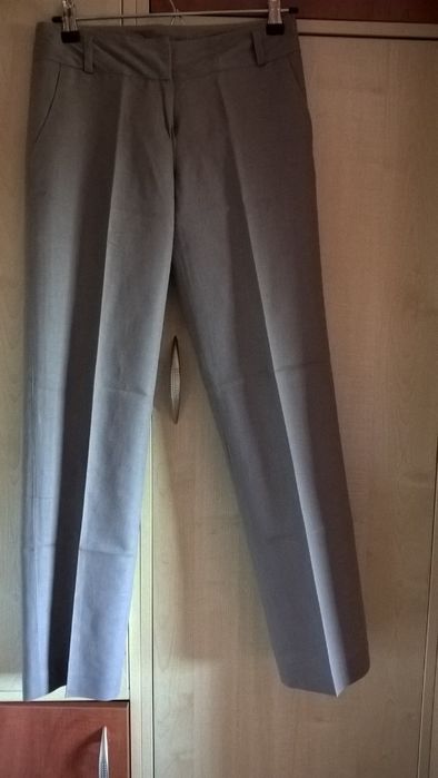 Spodnie lniane CAMEIEU rozm. 36