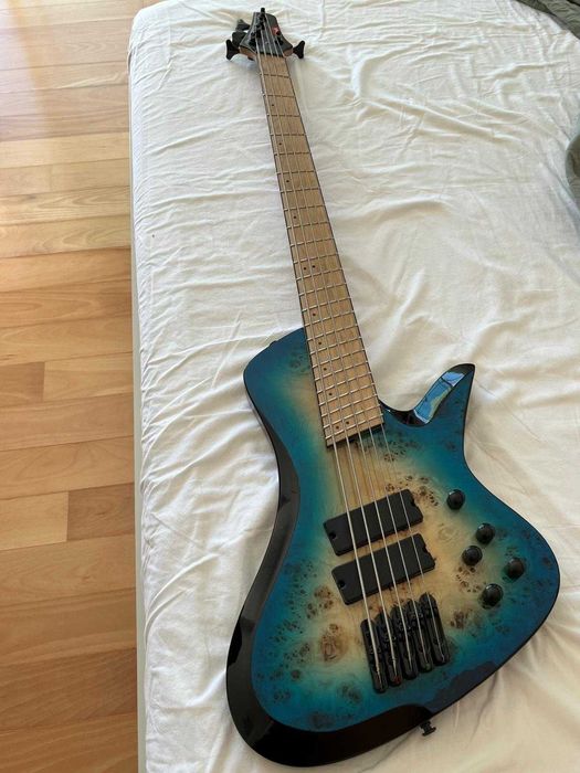G4M 5 string bass