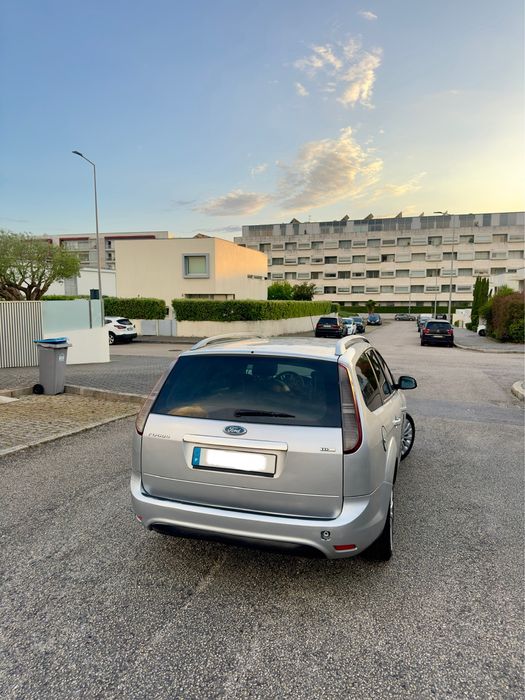 Ford Focus Titanium 1.6 tdci - Poucos kms - Bom estado