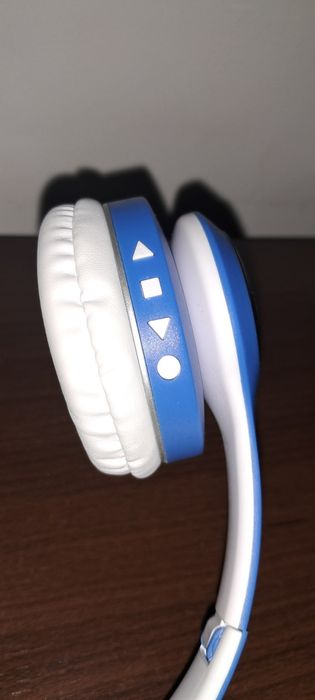 Навушники безпровідні