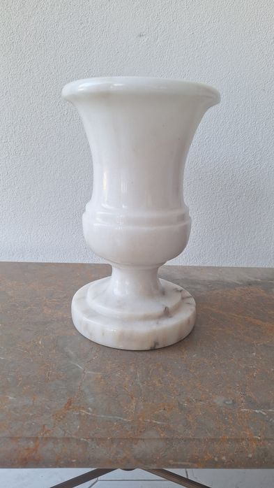 Vaso de Mármore estilo Medici