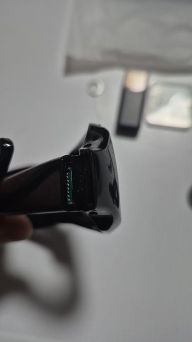 Спортивні сонцезахисні  окуляри - міні-камера