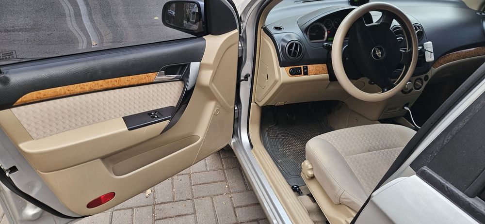 Продам авто Chevrolet Aveo
