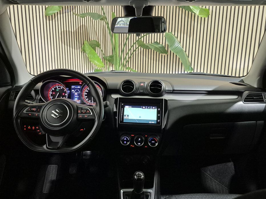 Suzuki Swift 1.2 MHEV - 39.000KM - 2022 | GARANTIA | NACIONAL