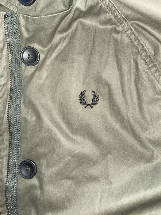 Плащ fred perry