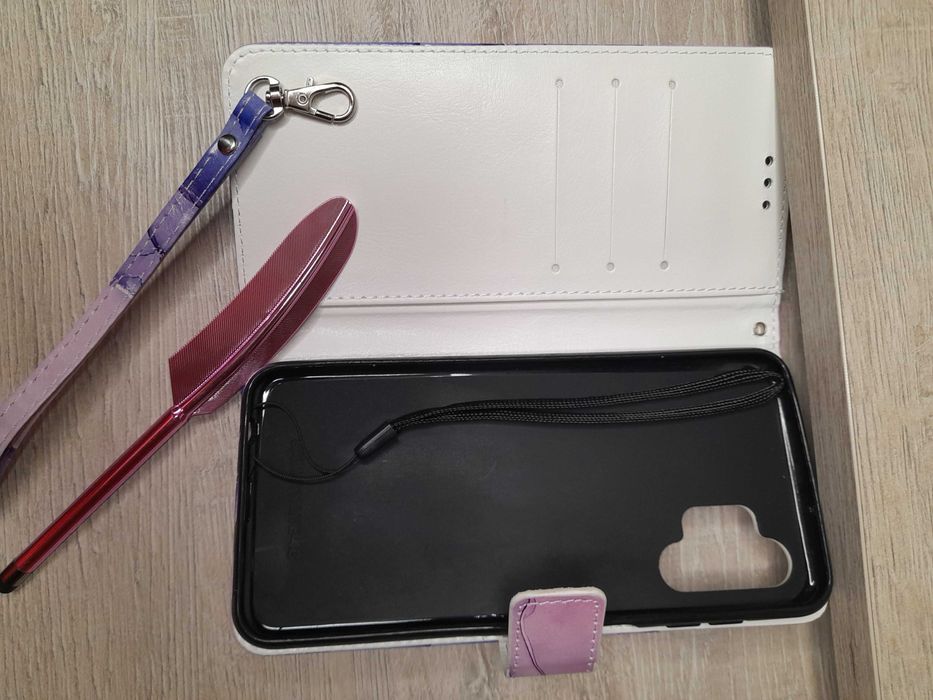 Etui portfelowe do Samsung Galaxy A13 4G magnes stojak + rysik GRATIS